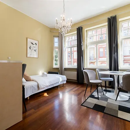 Wilson Park Apartment *